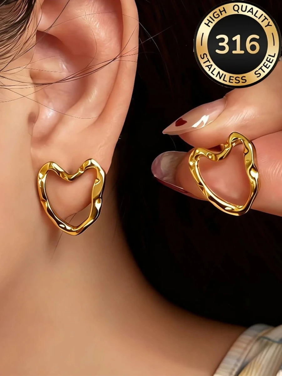 18K Gold Heart Stud Earrings — Premium 316 Stainless Steel - Zoene Jewels