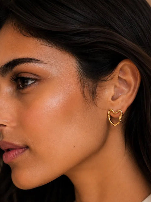 18K Gold Heart Stud Earrings — Premium 316 Stainless Steel - Zoene Jewels