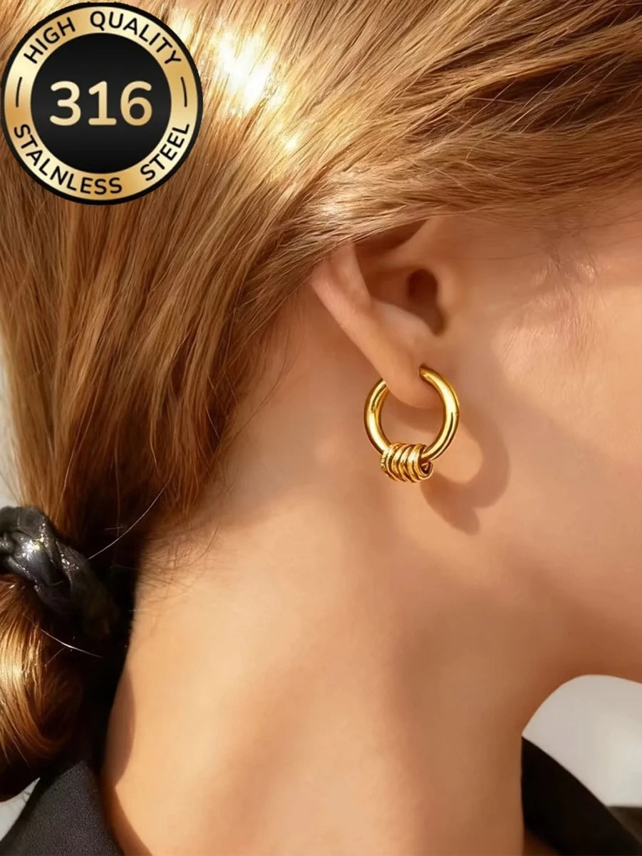 18K Gold Plated Bow Tie Stud Earrings - Zoene Jewels