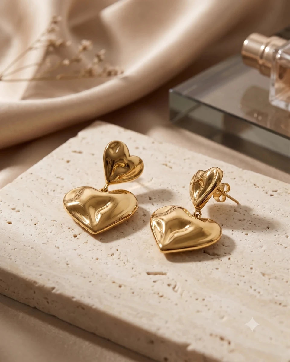 18K Gold Plated Heart Earrings - Zoene Jewels