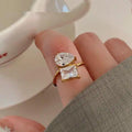 Gold Teardrop Zircon Ring