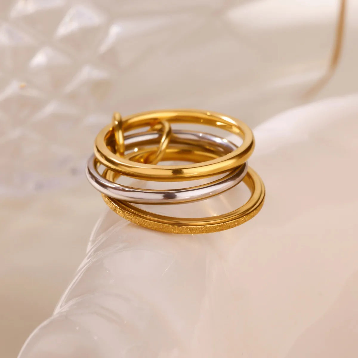Three-band stackable geometric ring — gold plated