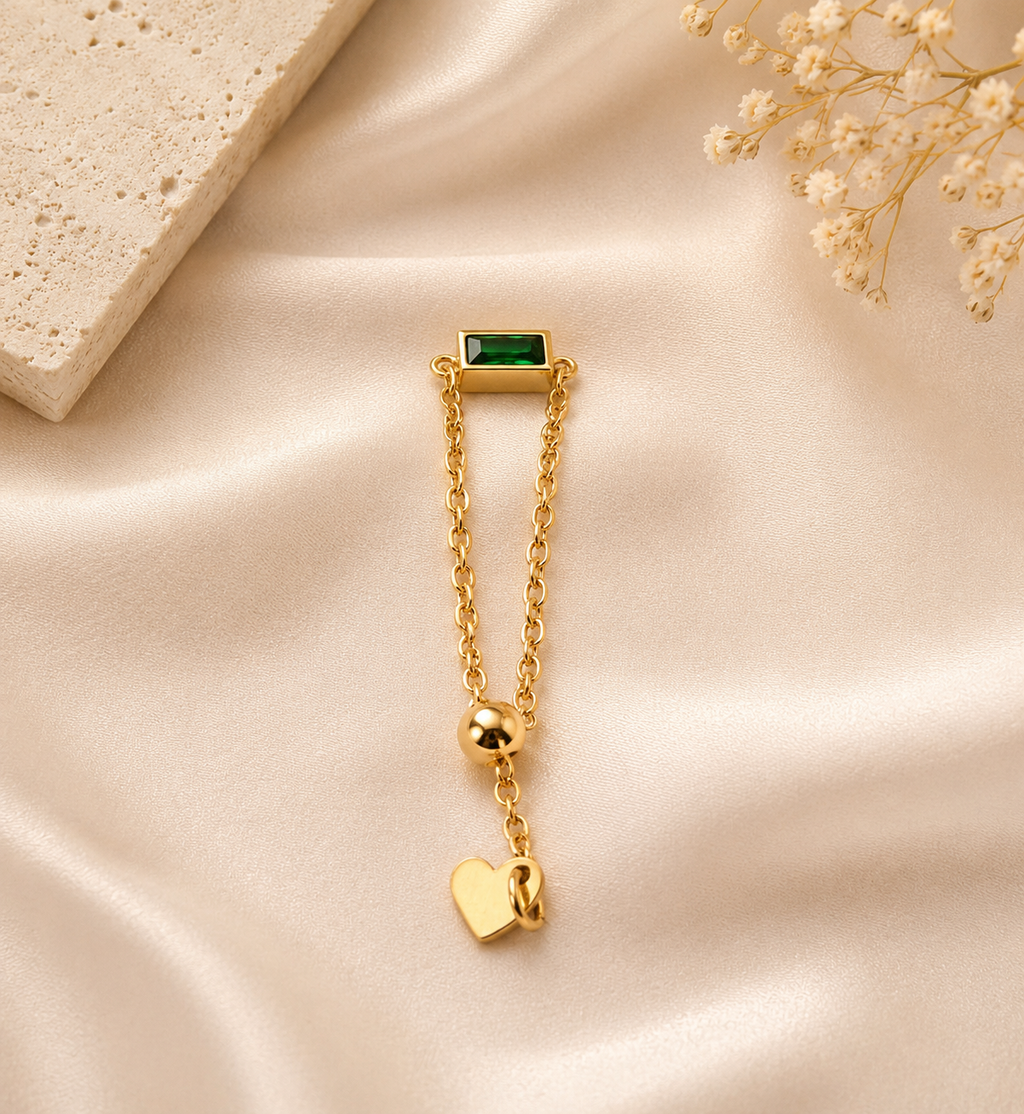 Linea Gem Chain Ring – Adjustable Baguette Stone Chain Ring in 18K Gold Plated Stainless Steel