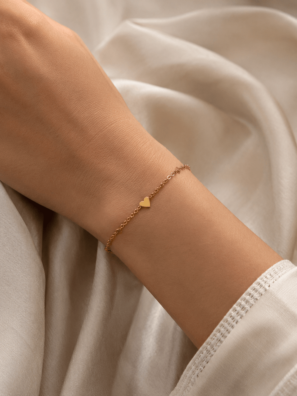 Little Hearts Bracelet – 18K Gold Plated Stainless Steel Heart Charm Bracelet for Women - Zoene Jewels