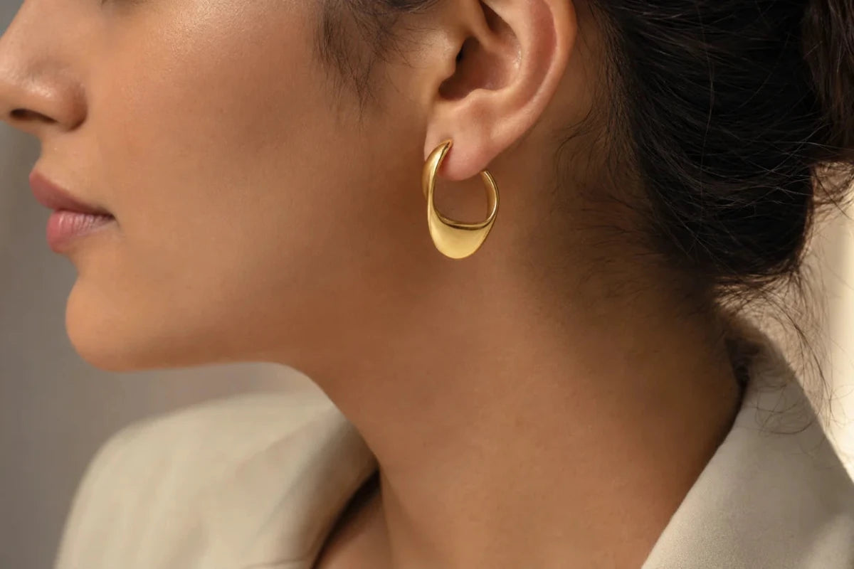 Ripple Hoop Earrings- Vintage C-Shape 18K Gold Plated Ear Studs - Zoene Jewels